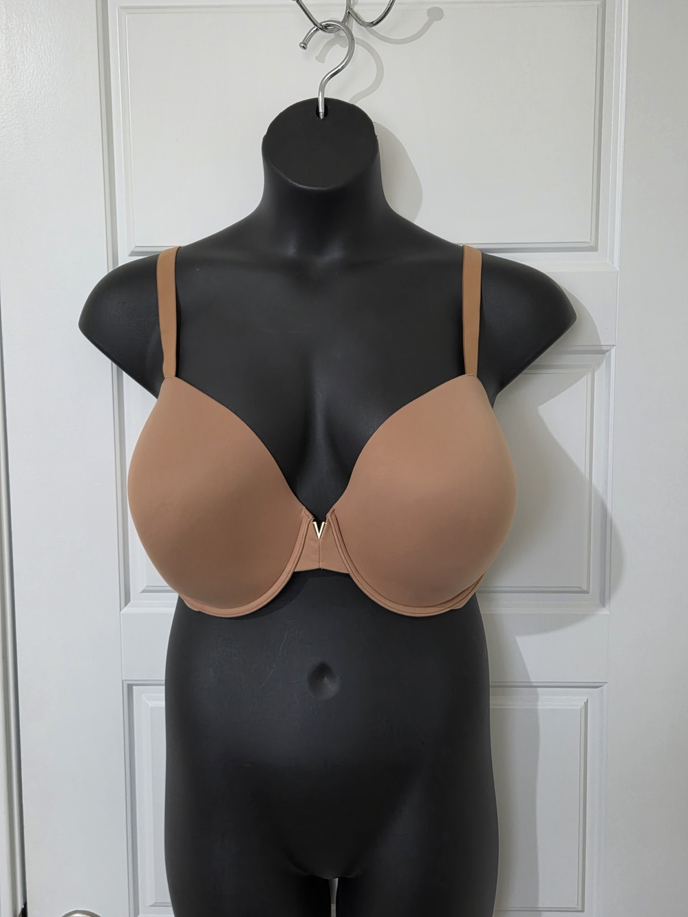 Victoria's Secret Perfect Coverage Bra Size 44DDD